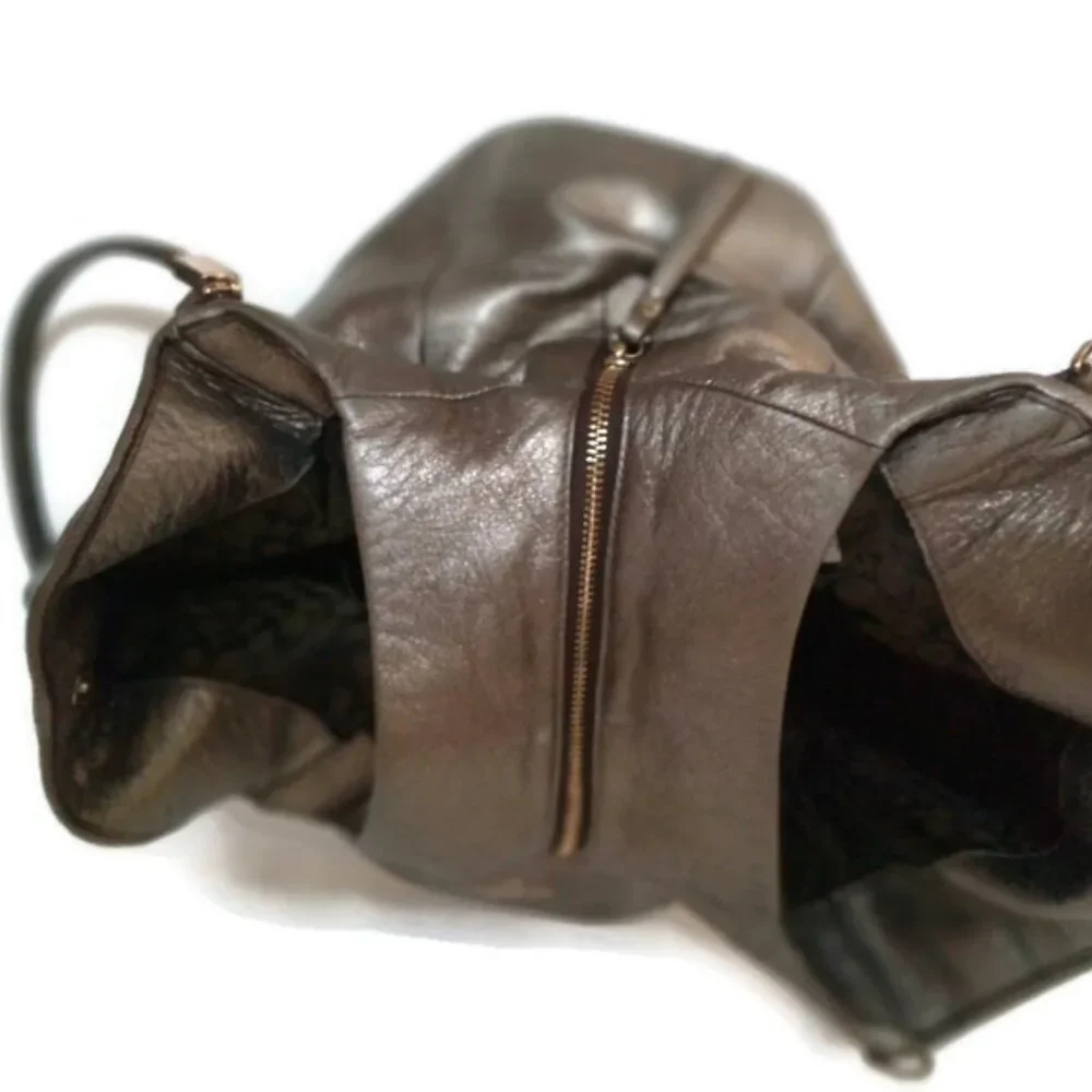 Vintage Coach Leather Handbag - Picture 9 of 12